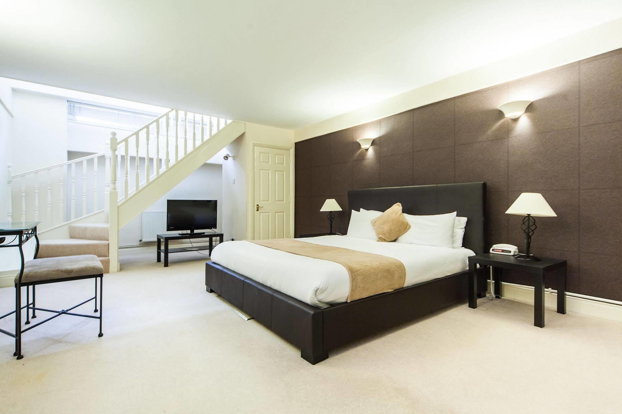 Park Lane City Apartments 런던 외부 사진
