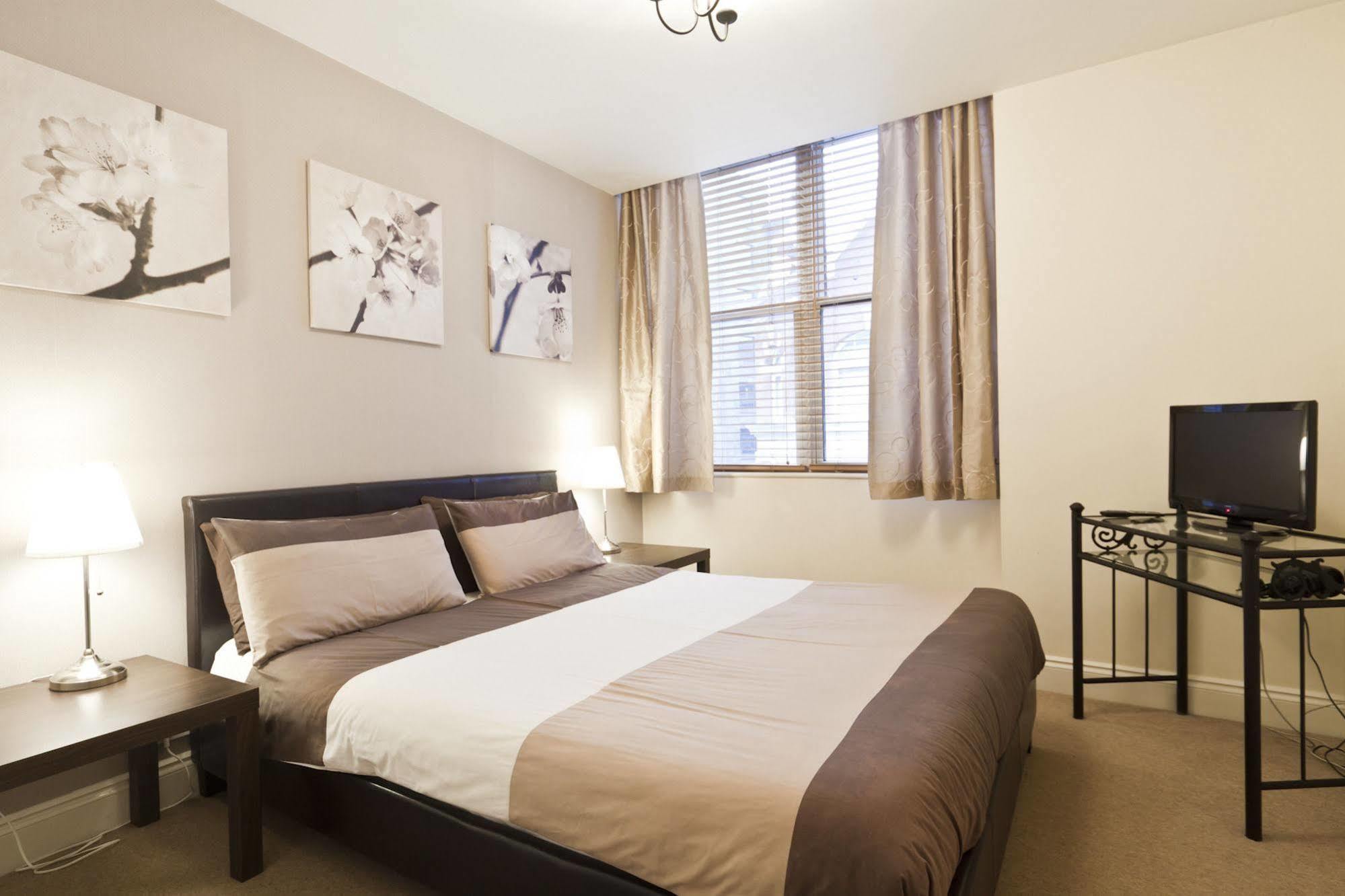 Park Lane City Apartments 런던 외부 사진