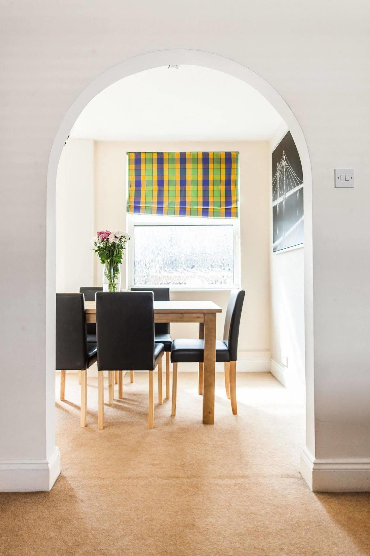 Park Lane City Apartments 런던 외부 사진