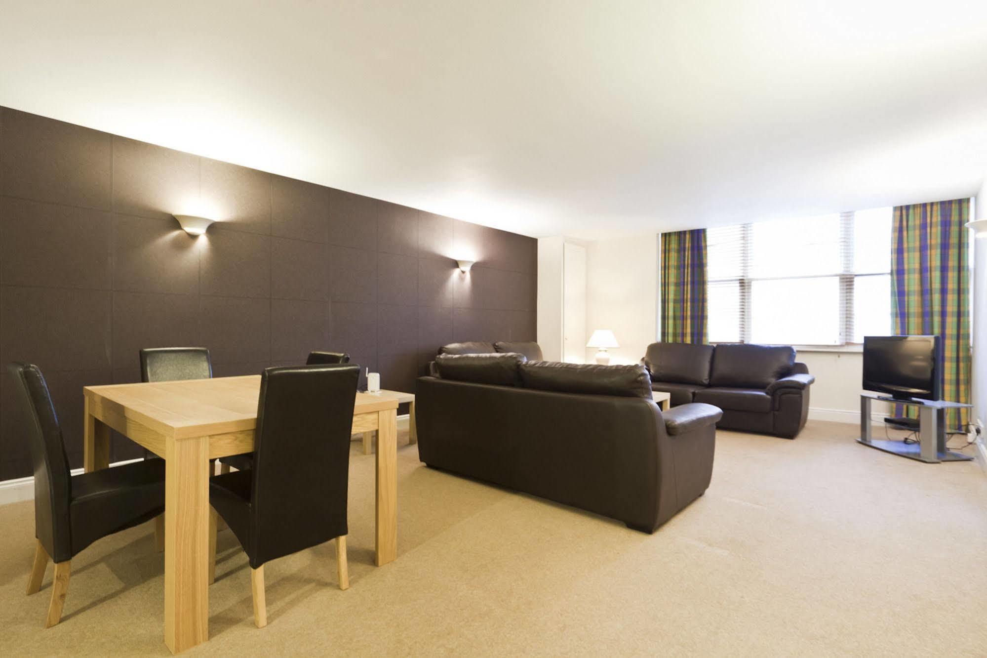 Park Lane City Apartments 런던 외부 사진