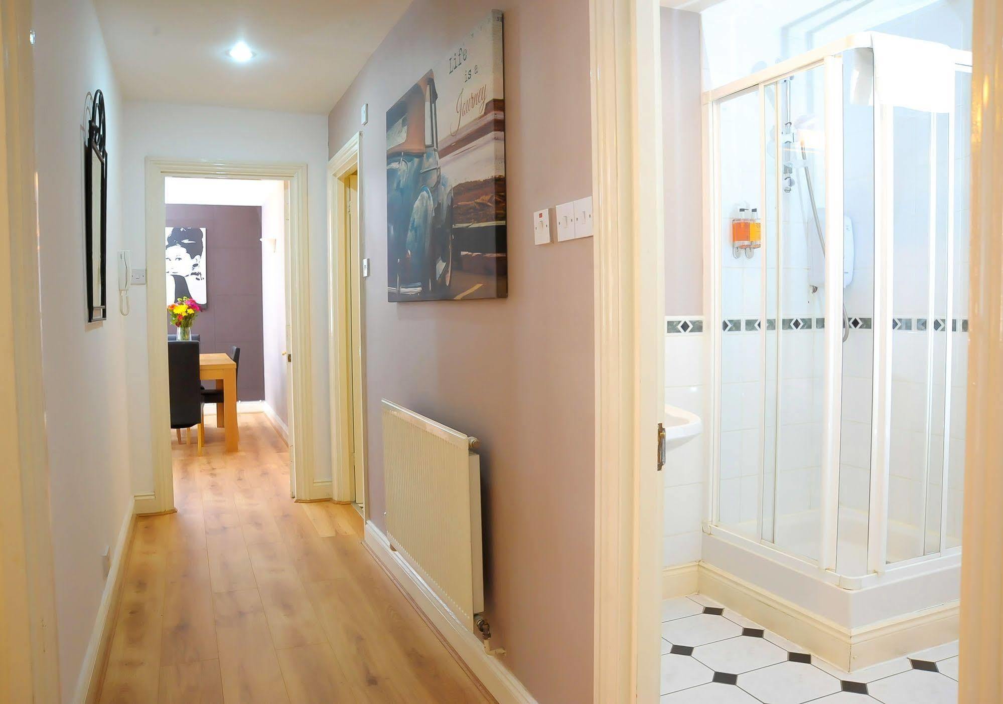 Park Lane City Apartments 런던 외부 사진