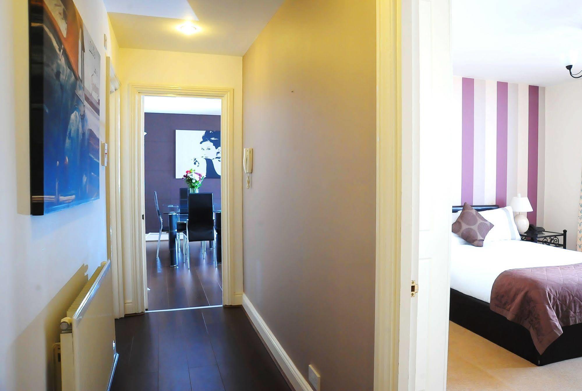 Park Lane City Apartments 런던 외부 사진