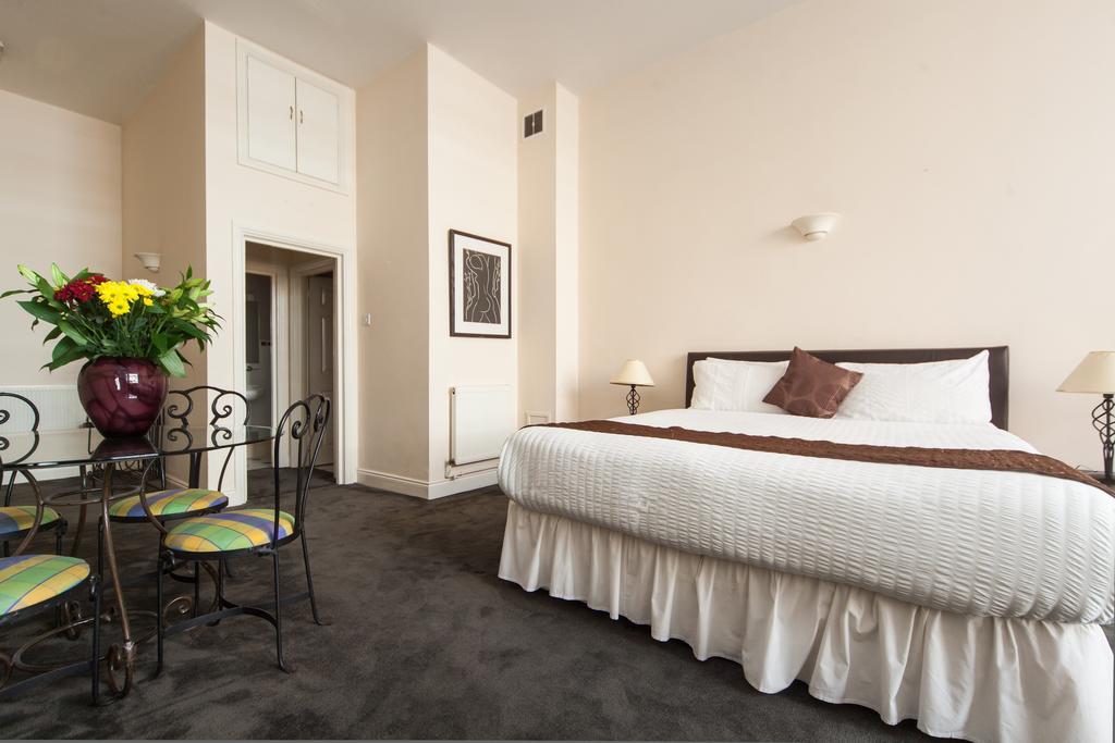 Park Lane City Apartments 런던 객실 사진