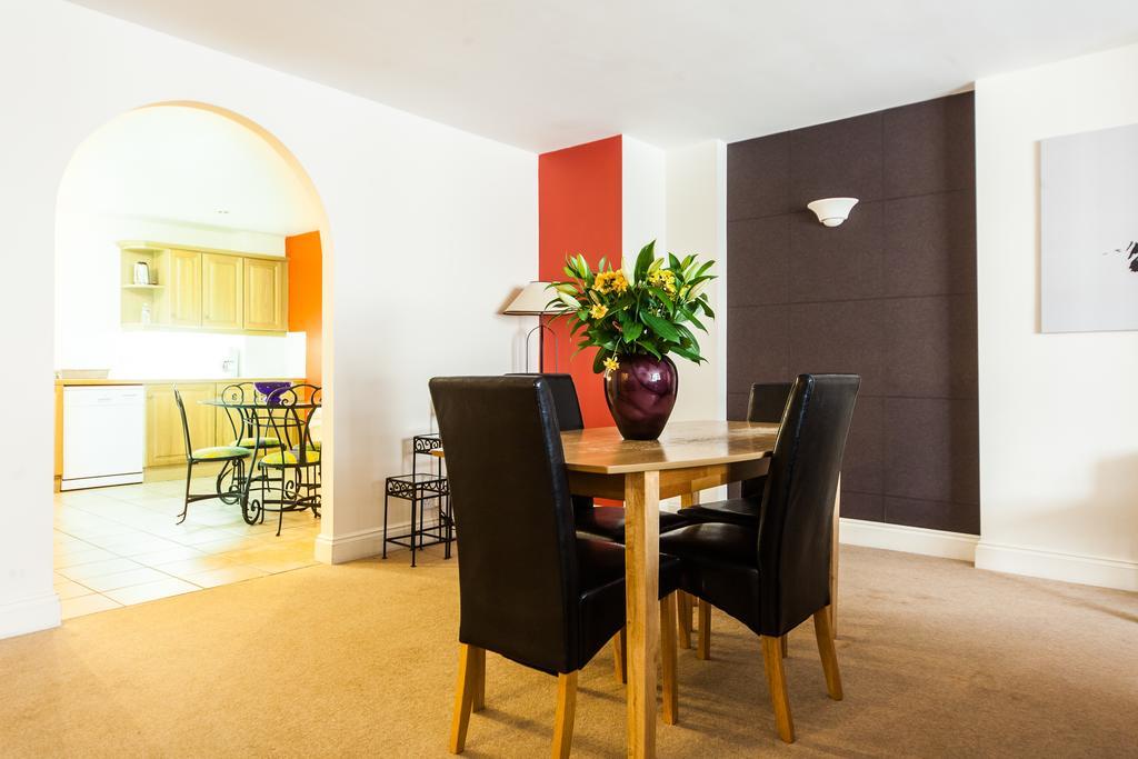Park Lane City Apartments 런던 객실 사진